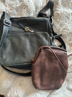 Fossil Bag Bundle! Brown leather Kisslock and Black leather crossbody with key